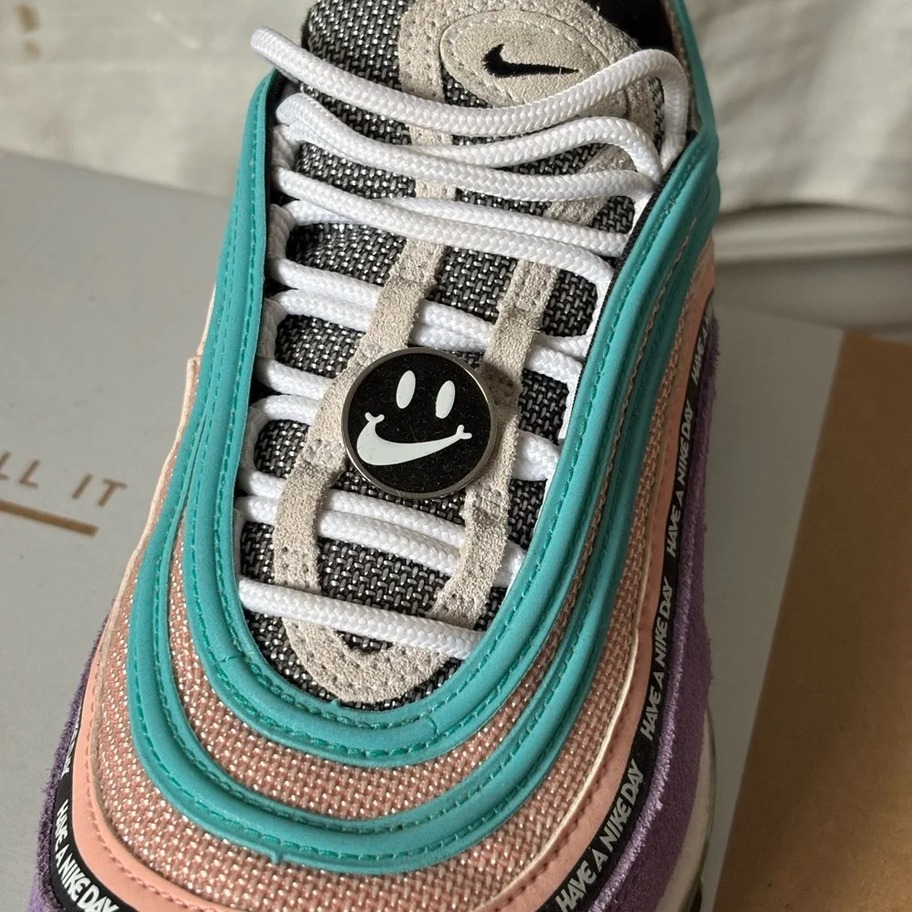 Nike Air Max 97 Have A Nike Day edition - Picture 4 of 8